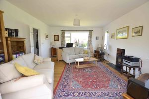 Photo 27- click for photo gallery